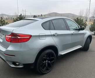 BMW X6 noma. Premium, Luksusa, Krossovers automašīna nomai Gruzijā ✓ Depozīts 250 GEL ✓ Apdrošināšanas iespējas: TPL, FDW, Pasažieri, Krāpšana.