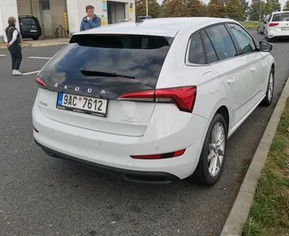 Skoda Scala – samochód kategorii Komfort na wynajem in Czechia ✓ Depozyt 400 EUR ✓ Ubezpieczenie: OC, SCDW, Od Kradzieży, Zagranica.