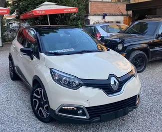 Ενοικίαση αυτοκινήτου Renault Captur #4598 με κιβώτιο ταχυτήτων Αυτόματο στα Τίρανα, εξοπλισμένο με κινητήρα 1,6L ➤ Από Xhesjan στην Αλβανία.