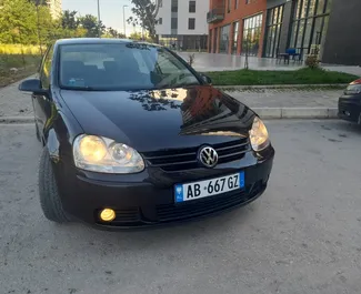 1.6L 엔진이 장착된 티라나에서의 Volkswagen Golf #4600 매뉴얼 차량 대여 ➤ Artur 알바니아에서에서 제공.