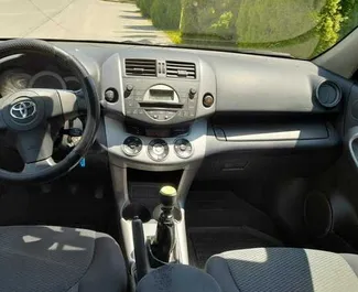 Utleie av Toyota Rav4. Komfort, SUV, Crossover bil til leie i Albania ✓ Depositum på 100 EUR ✓ Forsikringsalternativer: TPL, CDW, SCDW, FDW, Tyveri.