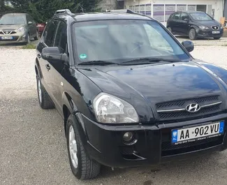 Frontvisning av en leiebil Hyundai Tucson i Tirana, Albania ✓ Bil #4523. ✓ Automatisk TM ✓ 0 anmeldelser.