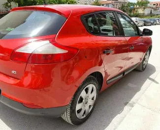 Renault Megane 2013 location de voiture en Albanie, avec ✓ Diesel carburant et 90 chevaux ➤ À partir de 23 EUR par jour.