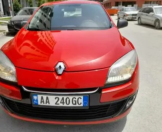 Vuokra-auton etunäkymä Renault Megane Tiranassa, Albania ✓ Auto #4629. ✓ Vaihteisto Manuaalinen TM ✓ Arvostelut 0.