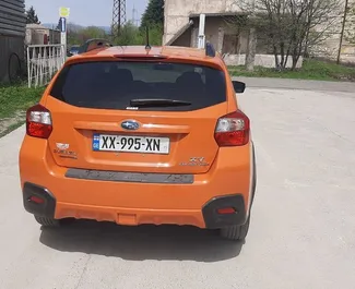 Subaru Crosstrek 2015, Tiflis'te için kiralık, sınırsız kilometre sınırı ile.