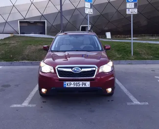 Vue de face d'une location Subaru Forester à Tbilissi, Géorgie ✓ Voiture #4452. ✓ Automatique TM ✓ 1 avis.