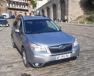 Subaru Foresterのレンタル。グルジアにてでの快適さ, SUV, クロスオーバーカーレンタル ✓ 保証金なし ✓ TPL, CDW, SCDW, 乗客数, 盗難の保険オプション付き。