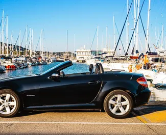 レンタルのMercedes-Benz SLK Cabrioの正面ビュー、バルセロナ, スペイン ✓ 車両番号#4828。✓ 自動トランスミッション ✓ 0のレビュー。