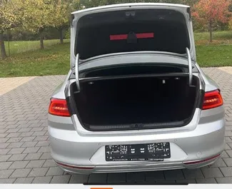 Verhuur Volkswagen Passat. Comfort, Premium Auto te huur in Montenegro ✓ Borg van Borg van 300 EUR ✓ Verzekeringsmogelijkheden TPL, CDW, SCDW, Buitenland.