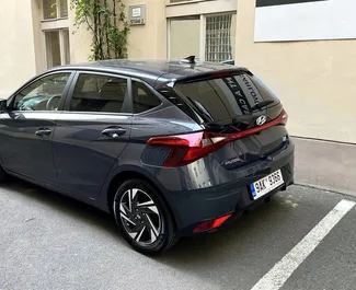 Прокат машины Hyundai i20 №4789 (Автомат) в Праге, с двигателем 1,0л. Бензин ➤ Напрямую от Сергей в Чехии.