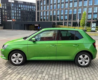 Прокат машины Skoda Fabia №4892 (Автомат) в Праге, с двигателем 1,2л. Бензин ➤ Напрямую от Александр в Чехии.