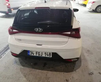 Орендуйте Hyundai i20 2021 в Туреччині. Паливо: Бензин. Потужність: 100 к.с. ➤ Вартість від 30 USD за добу.