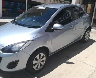 租赁 Mazda Demio 的正面视图，在利马索尔, 塞浦路斯 ✓ 汽车编号 #1289。✓ Automatic 变速箱 ✓ 1 评论。