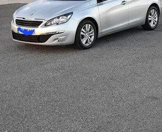 Μπροστινή όψη ενοικιαζόμενου Peugeot 308 στην Κρήτη, Ελλάδα ✓ Αριθμός αυτοκινήτου #4125. ✓ Κιβώτιο ταχυτήτων Χειροκίνητο TM ✓ 0 κριτικές.