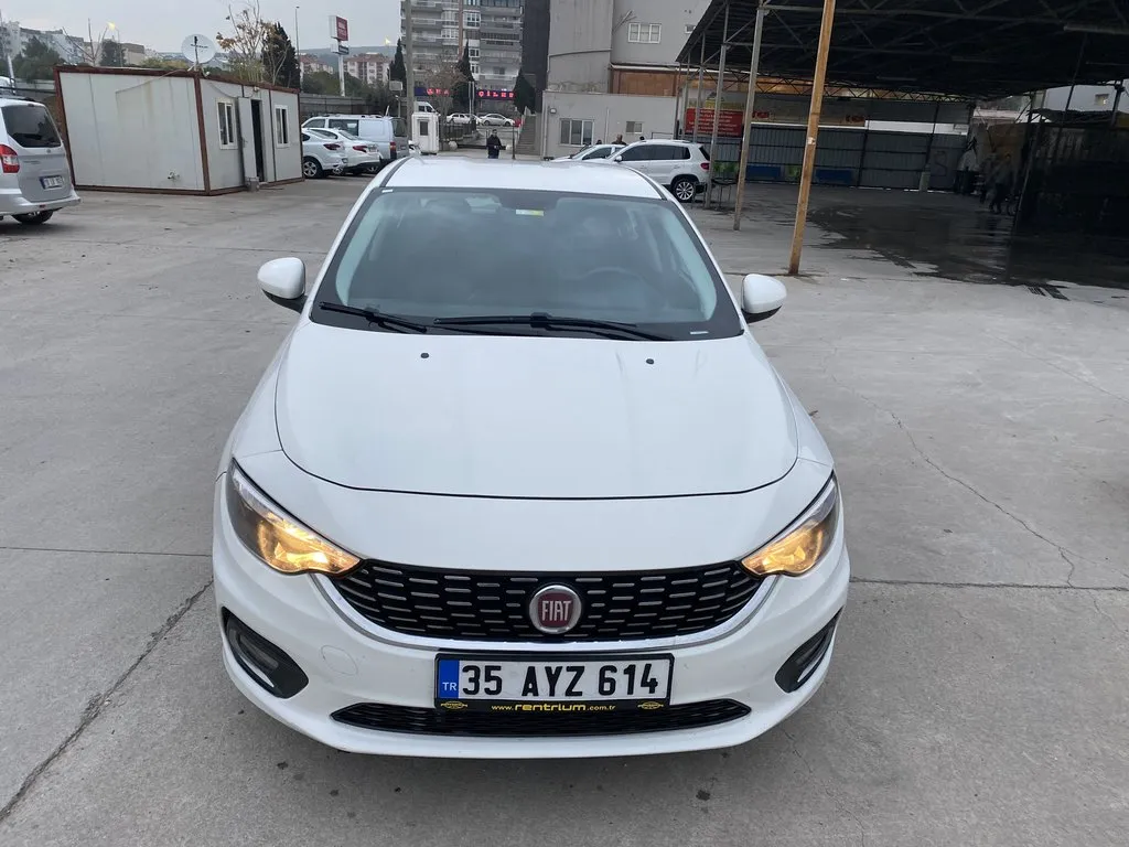 Аренда Fiat Egea Multijet #5069 в аэропорту Измира, Турция ➤ TakeCars.com