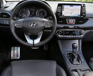 إيجار Hyundai i30 Combi. سيارة الاقتصاد, الراحة للإيجار في في النمسا ✓ إيداع 300 EUR ✓ خيارات التأمين TPL, CDW, SCDW, السرقة, الشباب.