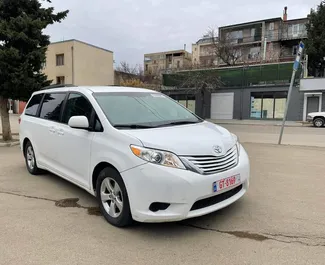 Biluthyrning Toyota Sienna #5596 med Automatisk i Kutaisi, utrustad med 3,5L motor ➤ Från Alexandre i Georgien.