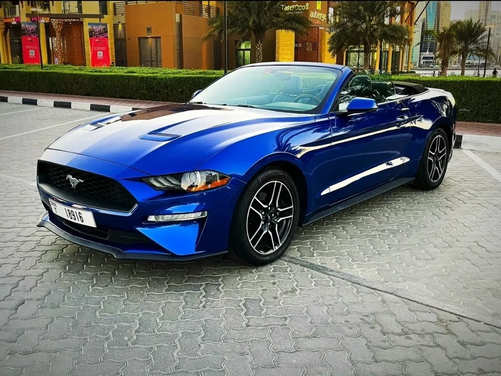 Аренда Ford Mustang Cabrio #5651 в Дубае, ОАЭ ➤ TakeCars.com