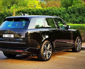 Range Rover Vogue 2023 disponibile per il noleggio a Dubai, con limite di chilometraggio di illimitato.