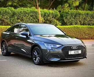 Alquiler de coches Audi A3 Sedan 2022 en los EAU, con ✓ combustible de Gasolina y  caballos de fuerza ➤ Desde 415 AED por día.