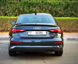 Audi A3 Sedan 2022 的 Petrol 3.0L 发动机，在 在迪拜 出租。
