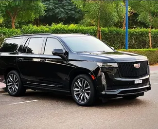 Ενοικίαση αυτοκινήτου Cadillac Escalade #5669 με κιβώτιο ταχυτήτων Αυτόματο στο Ντουμπάι, εξοπλισμένο με κινητήρα L ➤ Από Karim στα Ηνωμένα Αραβικά Εμιράτα.