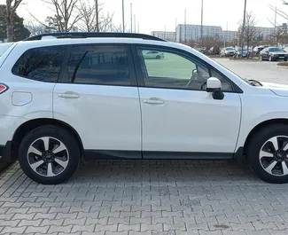 Subaru Forester 2017 auton vuokraus Georgiassa, sisältää ✓ Bensiini polttoaineen ja 170 hevosvoimaa ➤ Alkaen 100 GEL päivässä.