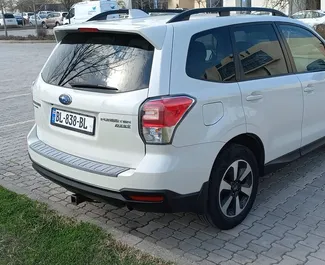 Subaru Forester 2017 automašīnas noma Gruzijā, iezīmes ✓ Benzīns degviela un 170 zirgspēki ➤ Sākot no 100 GEL dienā.