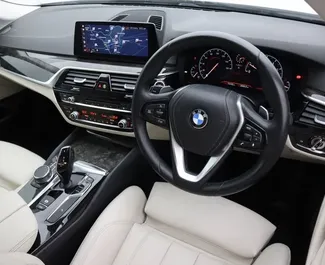 租车 BMW 520i #5928 Automatic 在 在利马索尔，配备 2.2L 发动机 ➤ 来自 亚历山大 在塞浦路斯。