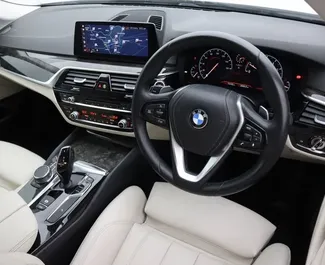 Alquiler de coches BMW 520i n.º 5928 Automático en Limassol, equipado con motor de 2,2L ➤ De Alexandr en Chipre.