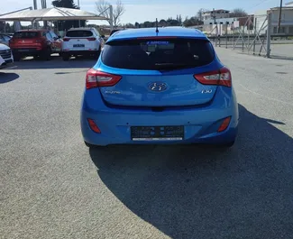 Alquiler de coches Hyundai i30 n.º 6018 Automático en el aeropuerto de Salónica, equipado con motor de 1,6L ➤ De Anna en Grecia.