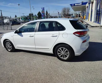 Auto rentimine Hyundai i30 #6034 Käsitsi Thessaloniki lennujaamas, varustatud 1,4L mootoriga ➤ Annalt Kreekas.