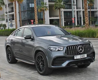 Utleie av Mercedes-Benz GLE Coupe. Premium, Luksus, Crossover bil til leie i De Forente Arabiske Emirater ✓ Depositum på 1500 AED ✓ Forsikringsalternativer: TPL, CDW.