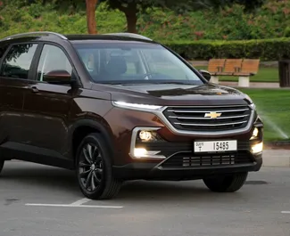 Μπροστινή όψη ενοικιαζόμενου Chevrolet Captiva στο Ντουμπάι, Ηνωμένα Αραβικά Εμιράτα ✓ Αριθμός αυτοκινήτου #5989. ✓ Κιβώτιο ταχυτήτων Αυτόματο TM ✓ 0 κριτικές.