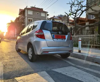 Autóbérlés Honda Fit #3294 Automatikus Limassolban, 1,3L motorral felszerelve ➤ Alexandr-től Cipruson.