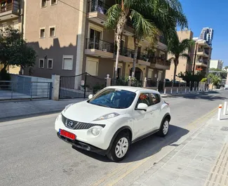 Nissan Juke kiralama. Konfor, Crossover Türünde Araç Kiralama Kıbrıs'ta ✓ Depozito 200 EUR ✓ TPL, CDW, SCDW, FDW, Hırsızlık, Genç sigorta seçenekleri.