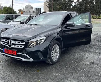 Najem avtomobila Mercedes-Benz GLA-Class #5925 z menjalnikom Samodejno v v Limassolu, opremljen z motorjem 1,8L ➤ Od Alexandr v na Cipru.