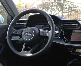 Audi A3 Sedan location. Confort, Premium Voiture à louer dans les EAU ✓ Dépôt de 1500 AED ✓ RC, CDW options d'assurance.