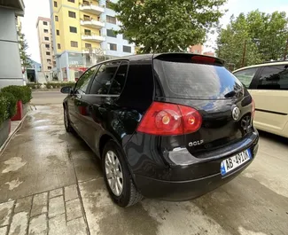 Motor Diesel de 2,0L de Volkswagen Golf 2005 para alquilar en en Tirana.