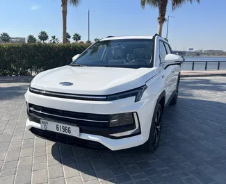 두바이에서, 아랍에미리트에서 대여하는 JAC JS4의 전면 뷰 ✓ 차량 번호#4875. ✓ 자동 변속기 ✓ 0 리뷰.