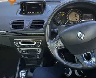 Renault Megane Cabrio nuoma. Komfortiškas, Kabrioletas automobilis nuomai Kipre ✓ Be užstato ✓ Draudimo pasirinkimai: TPL, CDW, SCDW, Jaunimas.