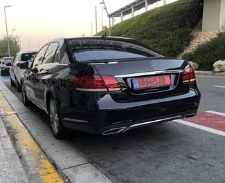 Biluthyrning Mercedes-Benz E220 #2083 med Automatisk i Limassol, utrustad med 2,2L motor ➤ Från Alik på Cypern.