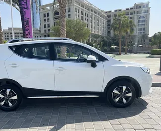 Auton vuokraus JAC S3+ #5129 Automaattinen Dubaissa, varustettuna 1,6L moottorilla ➤ Ahmeltä Arabiemiirikunnissa.