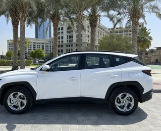 Autóbérlés Hyundai Tucson #4873 Automatikus Dubaiban, 2,0L motorral felszerelve ➤ Ahme-től az Egyesült Arab Emírségekben.