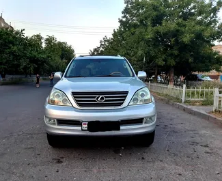 Vista frontal de um aluguel Lexus GX470 em Yerevan, Arménia ✓ Carro #6770. ✓ Transmissão Automático TM ✓ 0 avaliações.