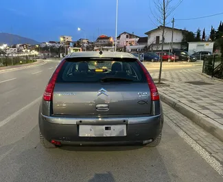 Citroen C4 2010 auto rentimine Albaanias, sisaldab ✓ Bensiin kütust ja 95 hobujõudu ➤ Alates 20 EUR päevas.