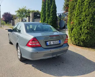 إيجار Mercedes-Benz C-Class. سيارة الراحة, بريميوم للإيجار في في ألبانيا ✓ إيداع 100 EUR ✓ خيارات التأمين TPL, CDW, SCDW, إف دي دبليو, السرقة.