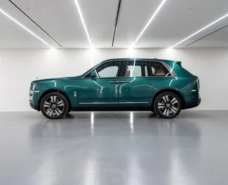 Rolls-Royce Cullinan 2022 car hire in the UAE, featuring ✓ Petrol fuel and 563 horsepower ➤ Starting from 5119 AED per day.