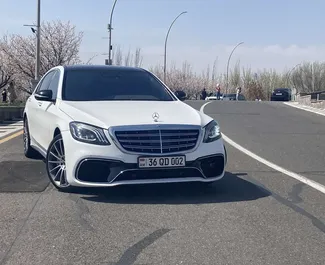 Auto rentimine Mercedes-Benz S-Class #6767 Automaatne Jerevanis, varustatud 5,0L mootoriga ➤ Vahramlt Armeenias.