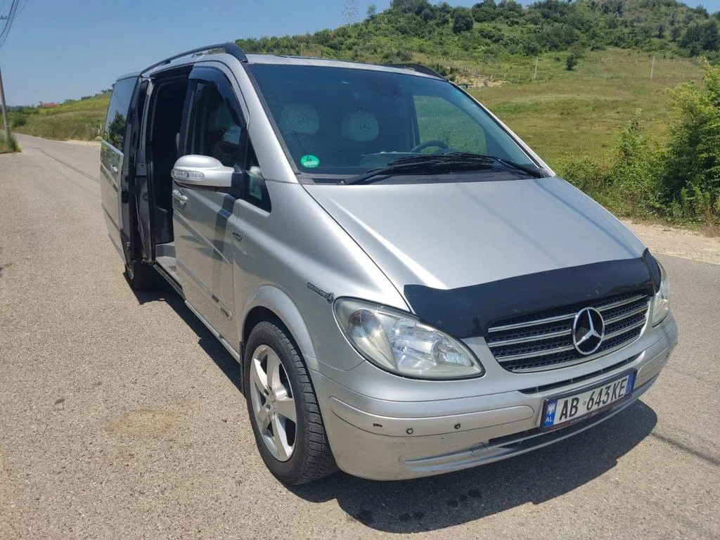 2008 Mercedes-Benz Viano (W639) 2.2L (150). Start Up, Engine, and In Depth  Tour. 